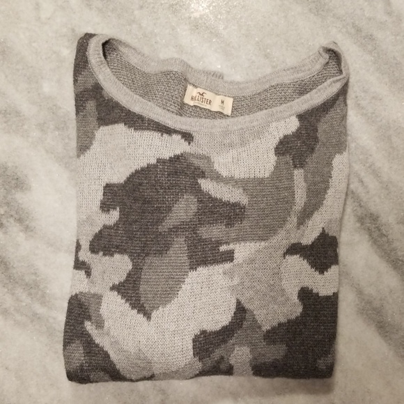 Hollister Sweaters - Hollister Camouflage Sweater M Hollister Sweaters - Hollister Camouflage Sweater M